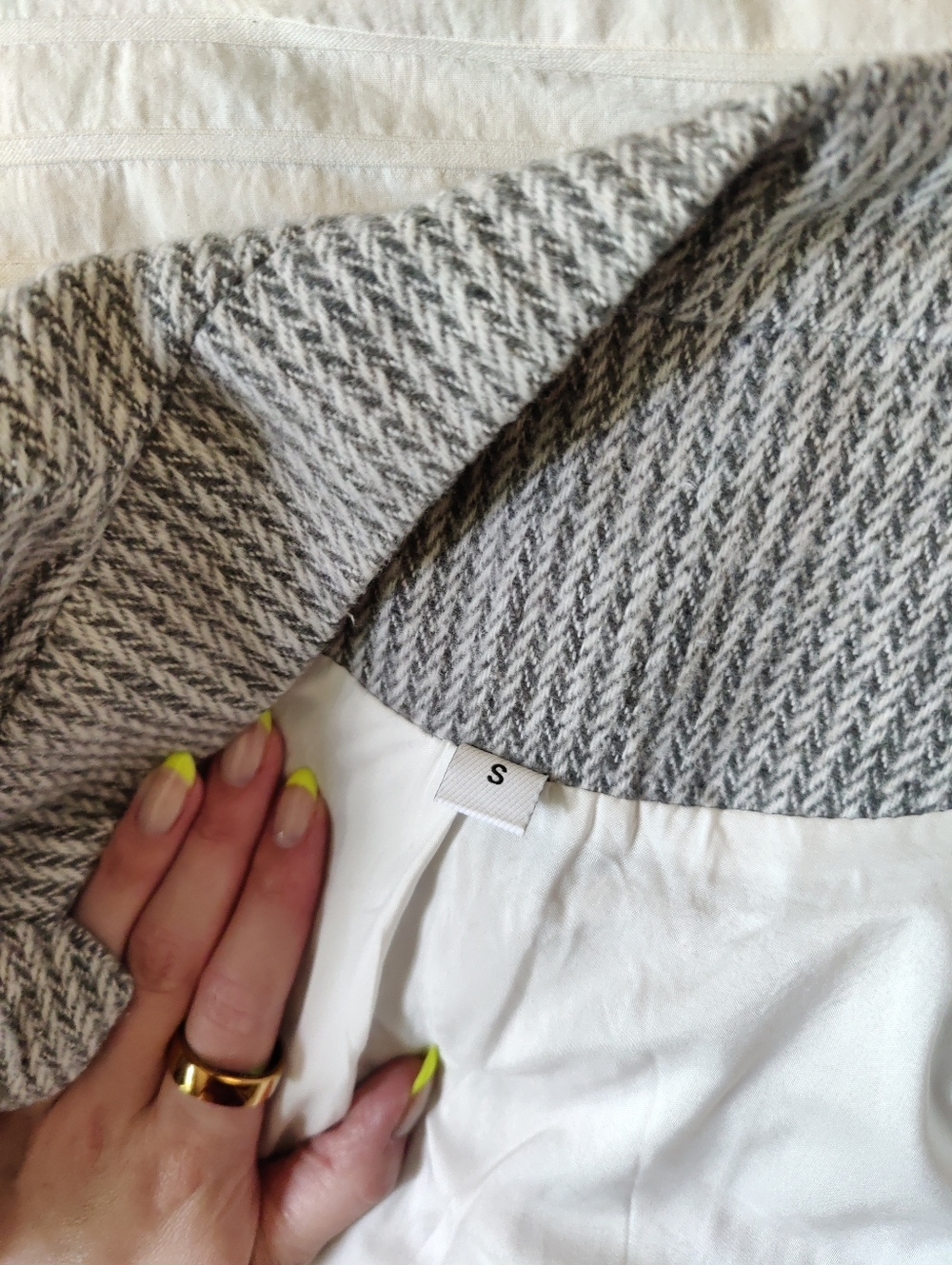 Grey Ribbed Single-Button Long Blazer Coat - Picture 11 of 12